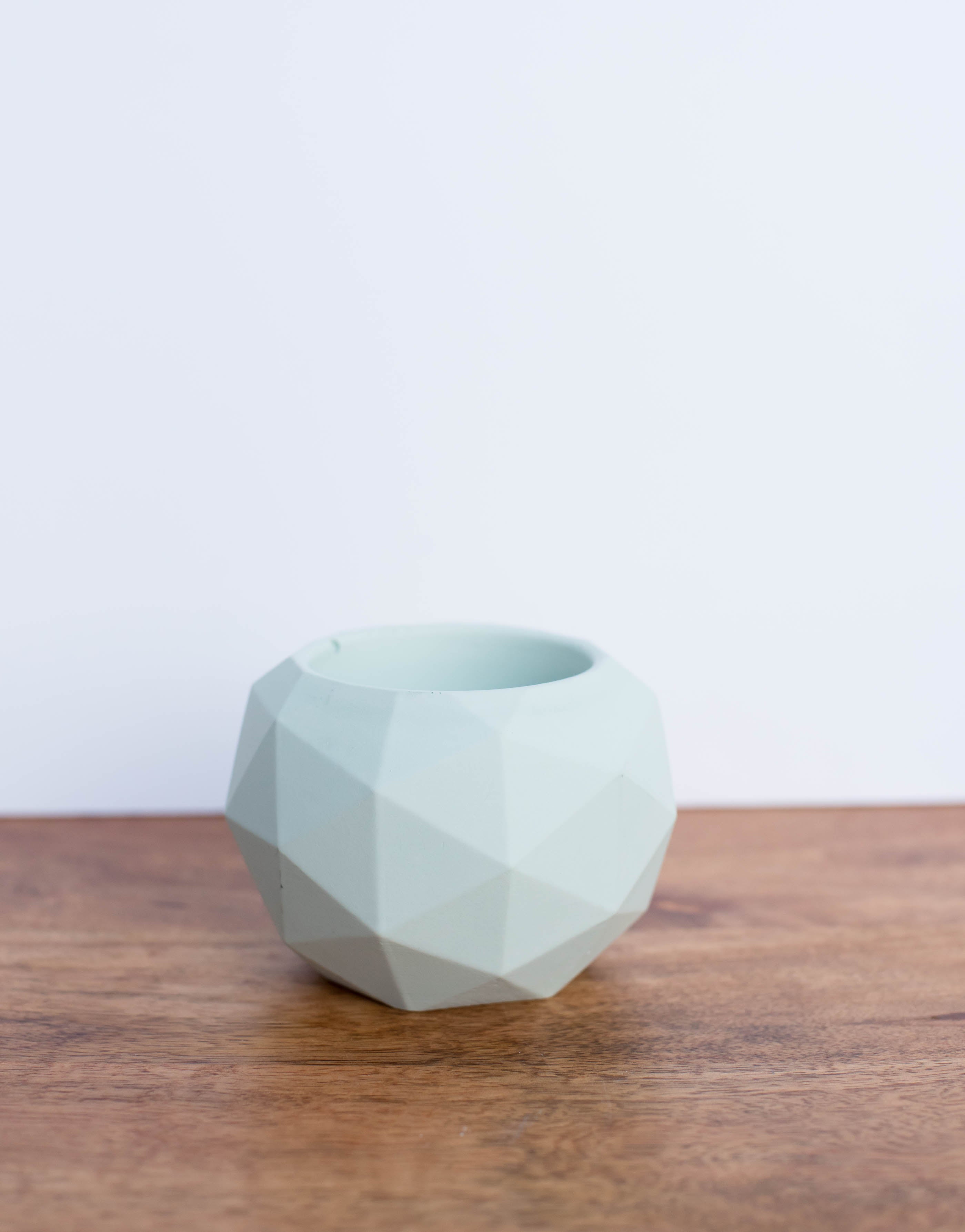 Small Geo Planter - made by kippen