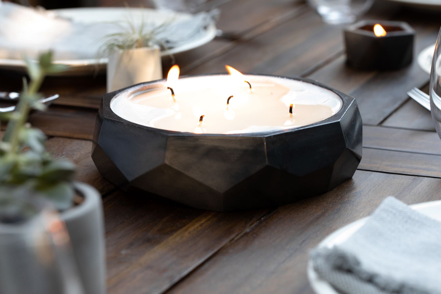 Geo Coffee Table Bowl Candle - made by kippen